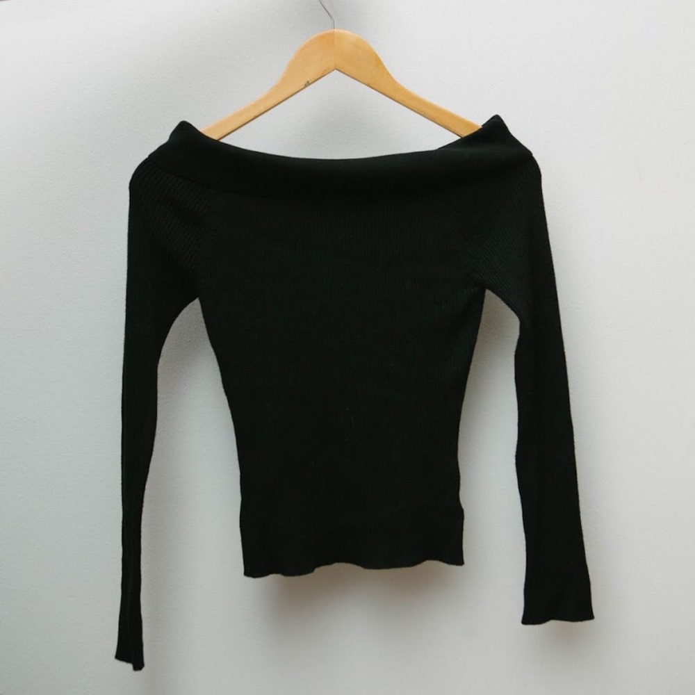 Off the Shoulder Black Long Sleeve Top